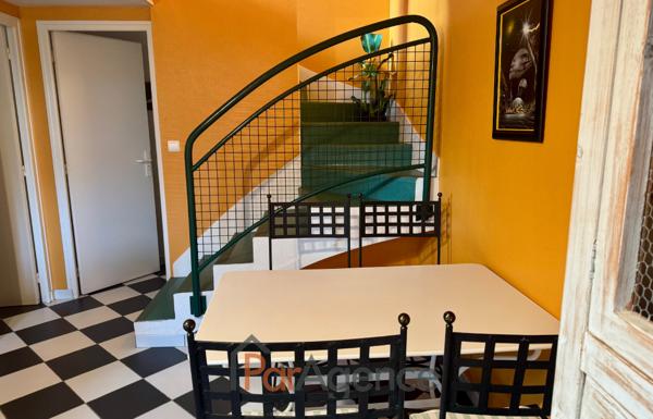 A 200 M DE LA PLAGE DU PLATIN VILLA 6 PIECES AVEC PISCINE