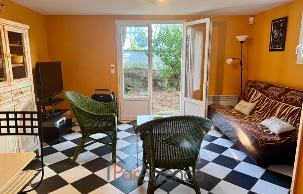 A 200 M DE LA PLAGE DU PLATIN VILLA 6 PIECES AVEC PISCINE