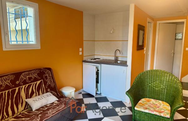 A 200 M DE LA PLAGE DU PLATIN VILLA 6 PIECES AVEC PISCINE