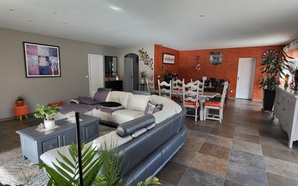 Maison à vendre    4 pièces •  Orleix