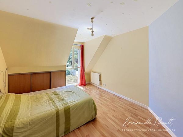 « L'Écrin Vert », une maison familiale sur plus de 2 000 m² de terrain, à 10 min de Vannes. PLESCOP