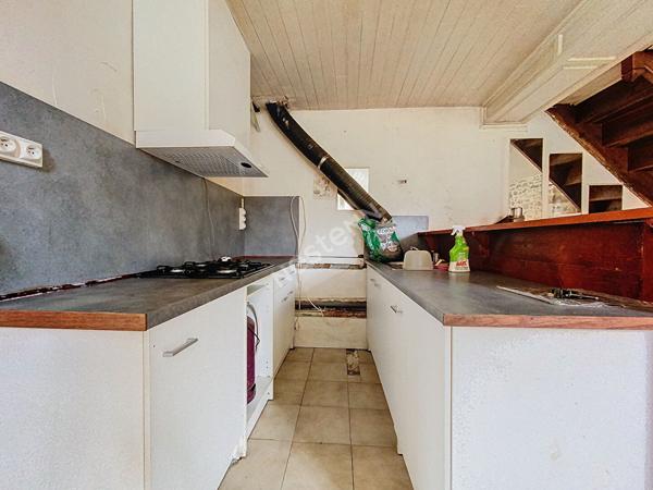 Maison petit prix à 5km de Beaulieu Sur Dordogne - 2 Chambres - 2 Véranda - Visite virtuelle disponible.