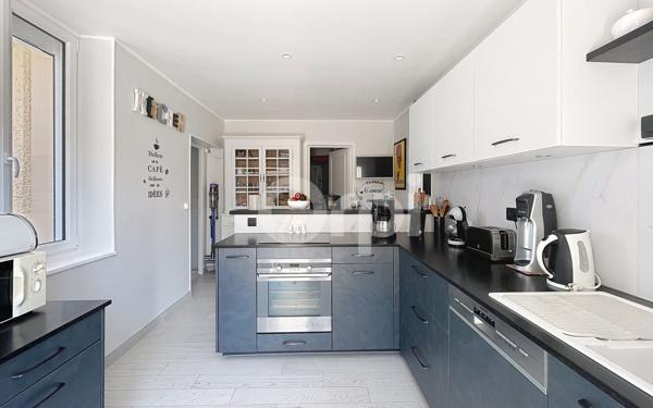 Maison à vendre    5 pièces • 130 m2 Monchy-Saint-Éloi