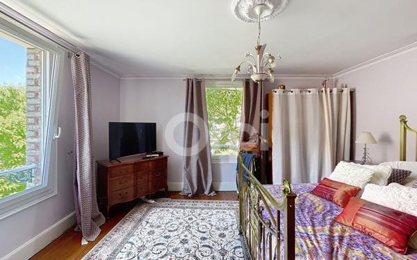 Maison à vendre    5 pièces • 130 m2 Monchy-Saint-Éloi