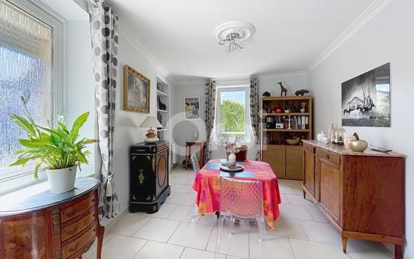 Maison à vendre    5 pièces • 130 m2 Monchy-Saint-Éloi