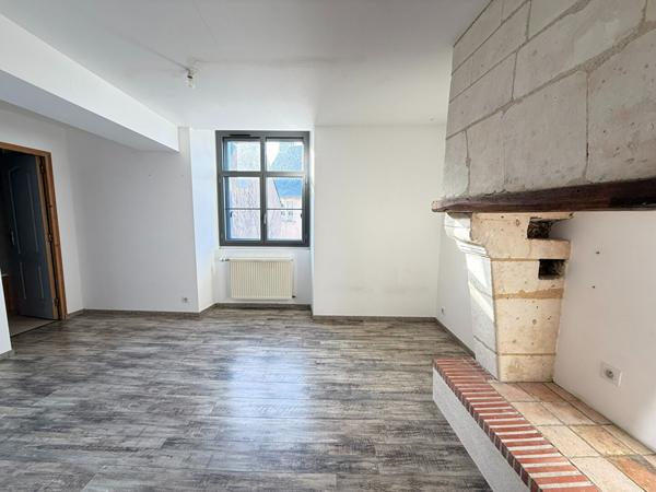 Maison familiale pleine de charme - 3 Chambres,  
Fontaine guerin 49250