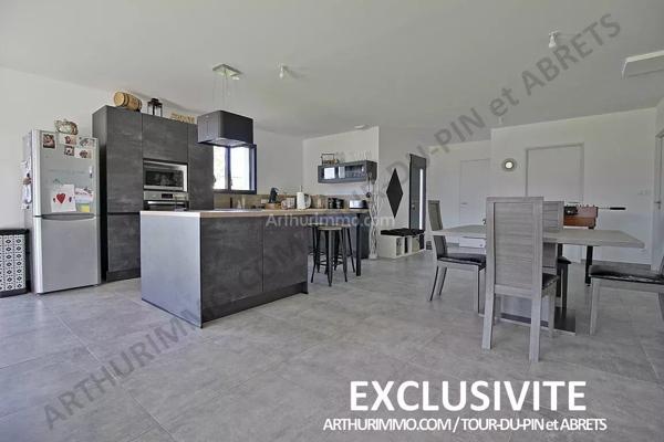 Vente Maison 4 pièces 99 m2 à Les Abrets en Dauphiné