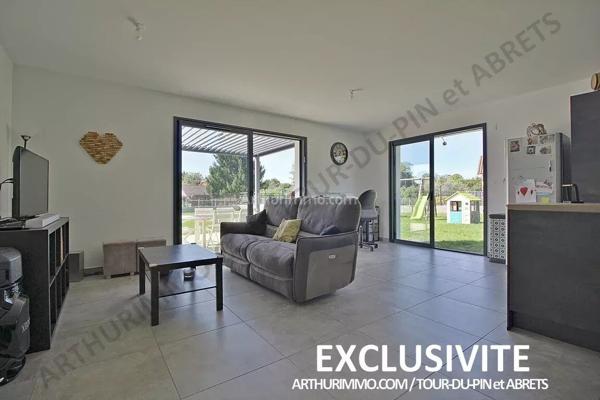 Vente Maison 4 pièces 99 m2 à Les Abrets en Dauphiné