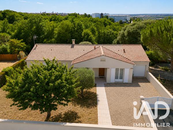Maison à vendre 6 pièces 133 m² Angoulême