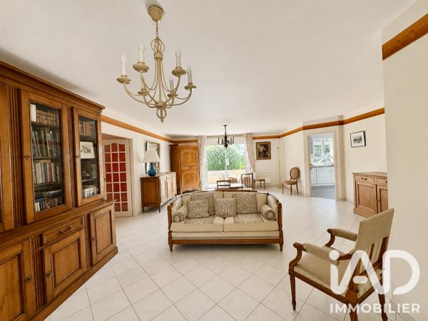 Maison à vendre 6 pièces 133 m² Angoulême