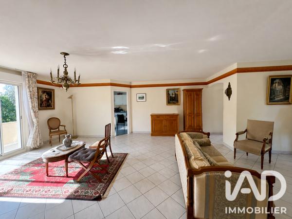 Maison à vendre 6 pièces 133 m² Angoulême