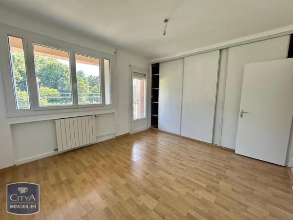 Appartement à louer 4 pièces 110m² Rive-de-Gier (42800)