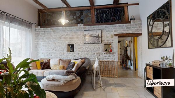 Maison ancienne rénovée – Charme et douceur de vivre aux portes d’Auxonne