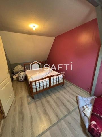 Beau pavillon de 130m2 hab. sur 2288m2 de terrain clos. A 1h30 de Paris, sotie A6 et gare a 15min.