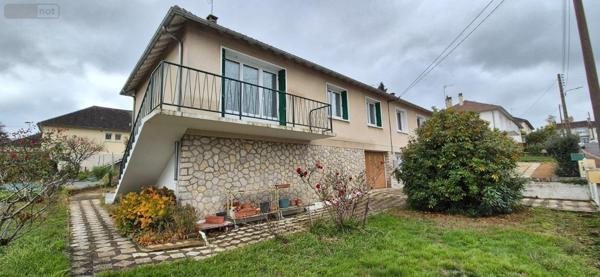 Pavillon à vendre à La-Ferté-Bernard dans la Sarthe (72400), ref : 461