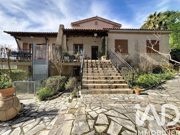 Maison à vendre 6 pièces 180 m² Martigues