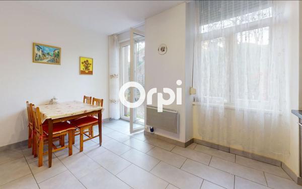 Appartement à vendre    3 pièces • 82 m2 Neuf-Brisach