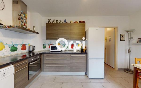 Appartement à vendre    3 pièces • 82 m2 Neuf-Brisach