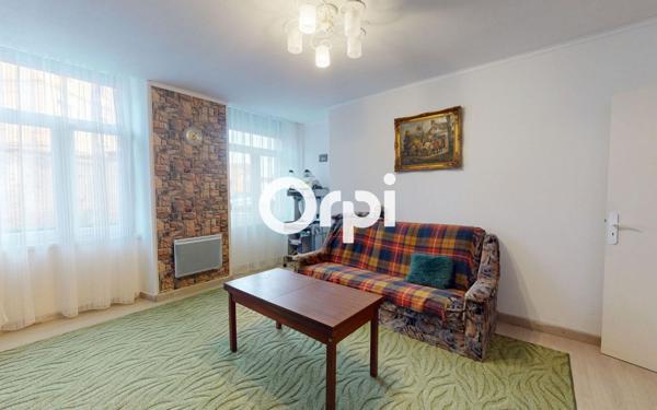 Appartement à vendre    3 pièces • 82 m2 Neuf-Brisach