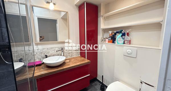 Location Appartement 2 pièces 49.87 m² - Paris 75018