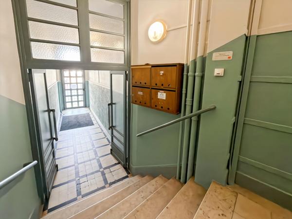 Appartement à vendre, T3, 68,15m², 3 pièces ROANNE (42), 3ème étage sans ascenseur
