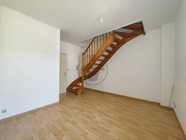 Location                                                      Appartement
                        
                     2 pièces                      58 m2                     à Baume-les-Dames