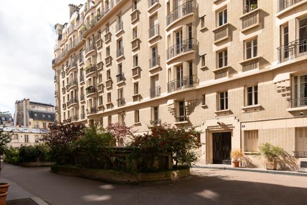 Appartement Paris 18 e - ABBESSES / VILLA DANCOURT