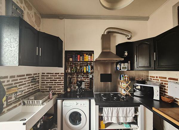 Appartement Imphy 2 pieces de 45 m2, Imphy, Paris 2h30, investissement locatif