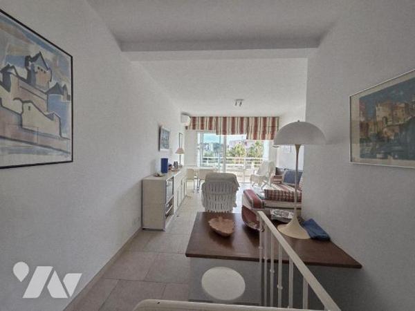 Duplex 3 pièces en centre-ville de Cavalaire 