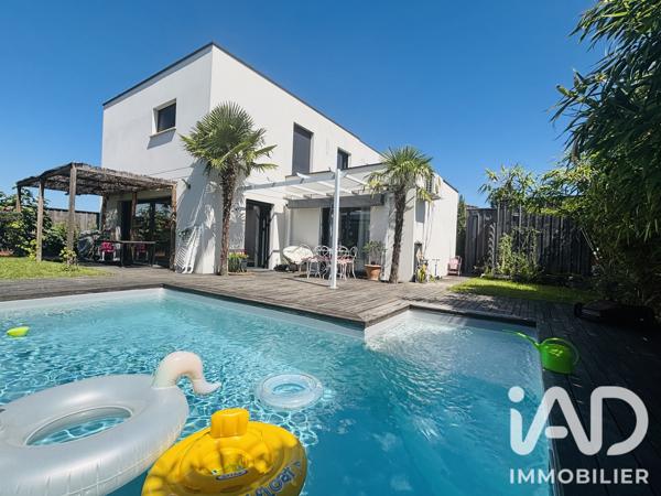 Maison à vendre 5 pièces 128 m² Artigues-près-Bordeaux