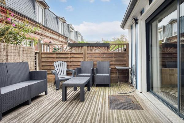 Yportaise avec plage et commerces à pied/aucun travaux/meublé/terrasse
