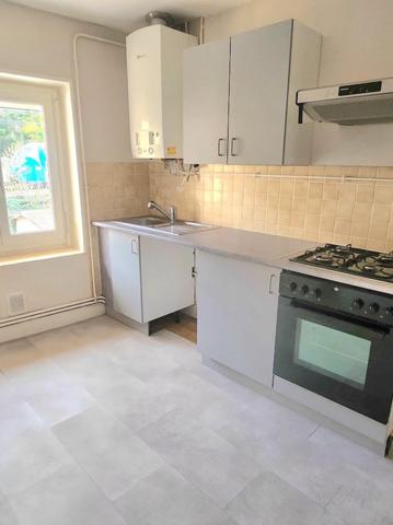 MAISON GARAGE JARDIN