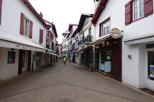 St Jean de Luz - centre ville - Local commercial