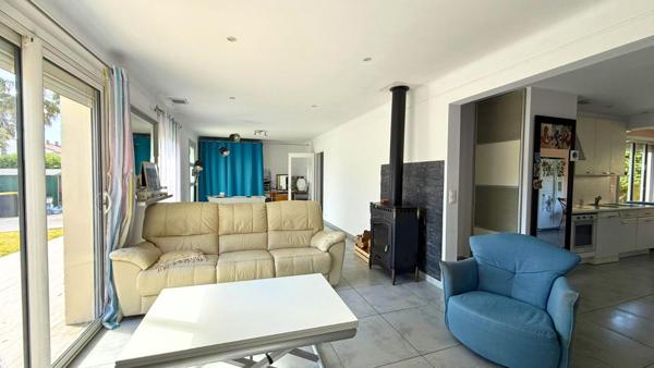 Superbe Villa  4 faces, 150 M² avec piscine et sans vis à vis