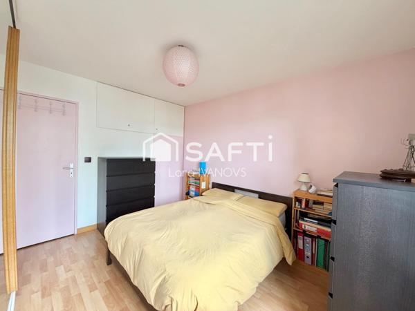 Appartement 4 pièces avec loggia, double box et cave