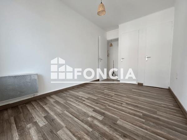 Location Appartement 2 pièces 35.4 m² - 1 CHEMIN DU PONT DE BOIS Toulon 83200