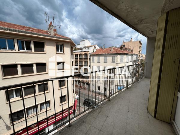 Location Appartement 2 pièces 35.4 m² - 1 CHEMIN DU PONT DE BOIS Toulon 83200
