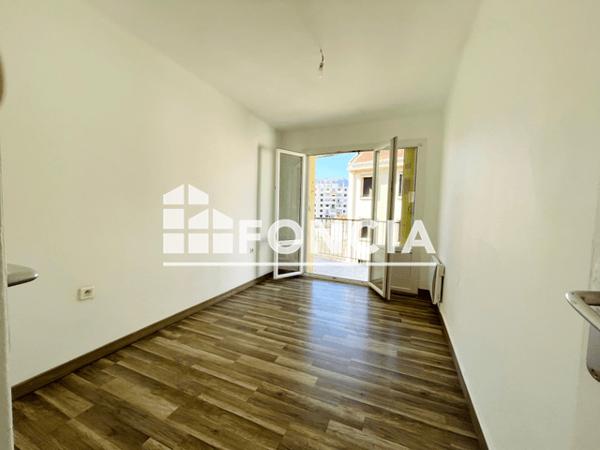 Location Appartement 2 pièces 35.4 m² - 1 CHEMIN DU PONT DE BOIS Toulon 83200