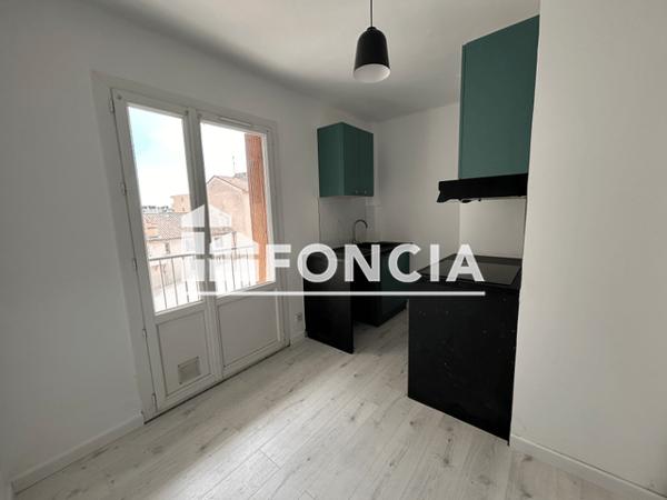 Location Appartement 2 pièces 35.4 m² - 1 CHEMIN DU PONT DE BOIS Toulon 83200