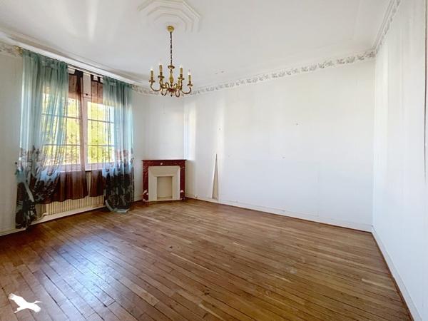 Maison à vendre 160 000 € Saint-Astier 6 p 156 m² DPE D