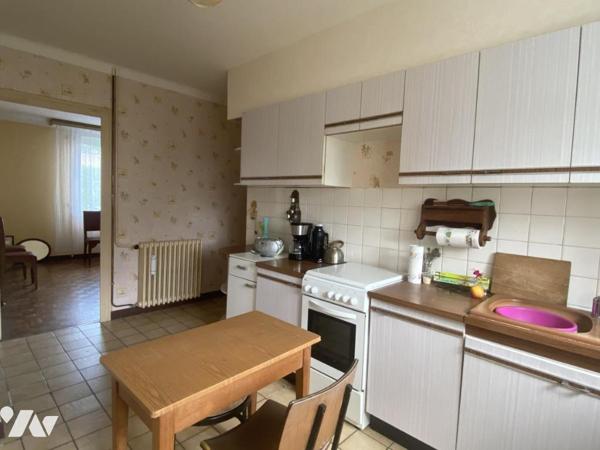 MAISON DE PLAIN PIED 90 M² A RENOVER  - 600m² de parcelle 