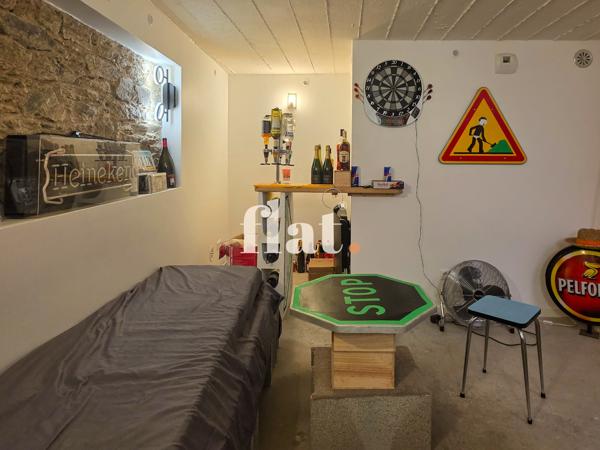 Appartement
                                                                                                                                                                                                                                                                                                                        3 pièce(s)                                                                                                                                                                                                          1 chambre(s)                                                                                                                                                                                                          45  m²