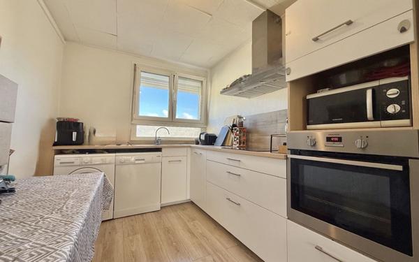 Appartement à vendre    3 pièces • 59,27 m2 Chenôve