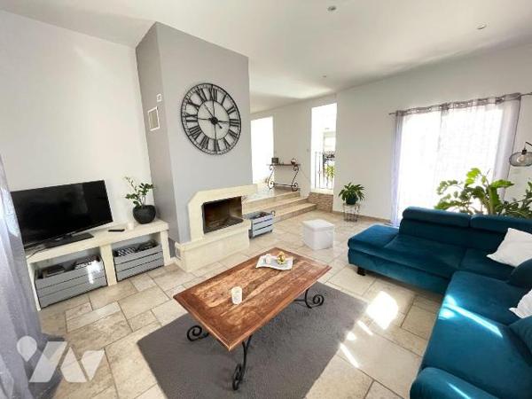A vendre - Volx (04) - Alpes de Haute Provence: Superbe villa lumineuse d'env 160 m² offrant de...