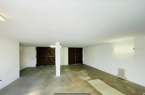 Plateau au RDC avec terrasse - 3 parking, à réaménager – 77 m² – Rombas (57120)