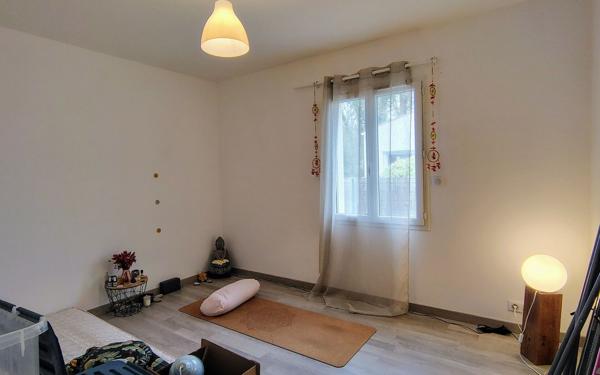 Maison à vendre    4 pièces •  Médis