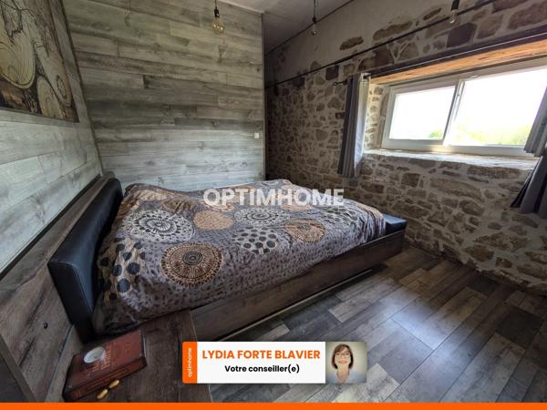 MAISON EN PIERRE AVEC FORT POTENTIEL - 173m² - 3CHAMBRES + 2 MEZZANINES