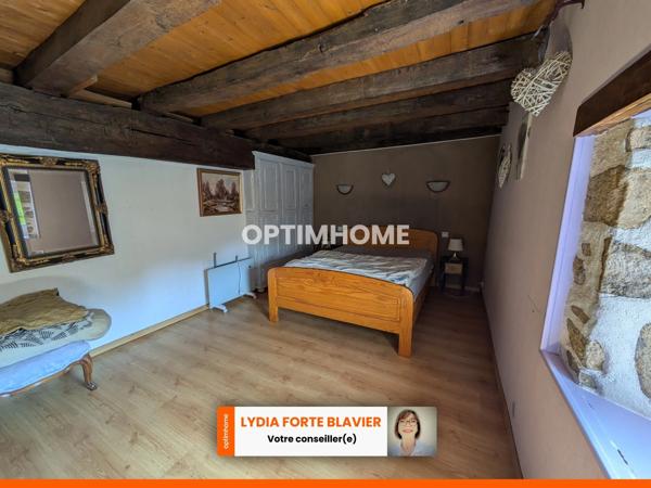 MAISON EN PIERRE AVEC FORT POTENTIEL - 173m² - 3CHAMBRES + 2 MEZZANINES