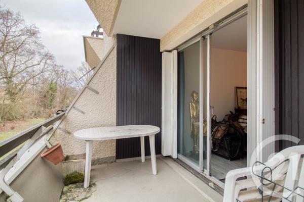 Appartement F2 à vendre  2 pièces - 57,17 m2 MERY SUR OISE - 95