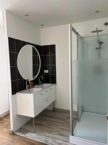Maison à SABLE-SUR-SARTHE, 72300 - 5 pièces 110m²